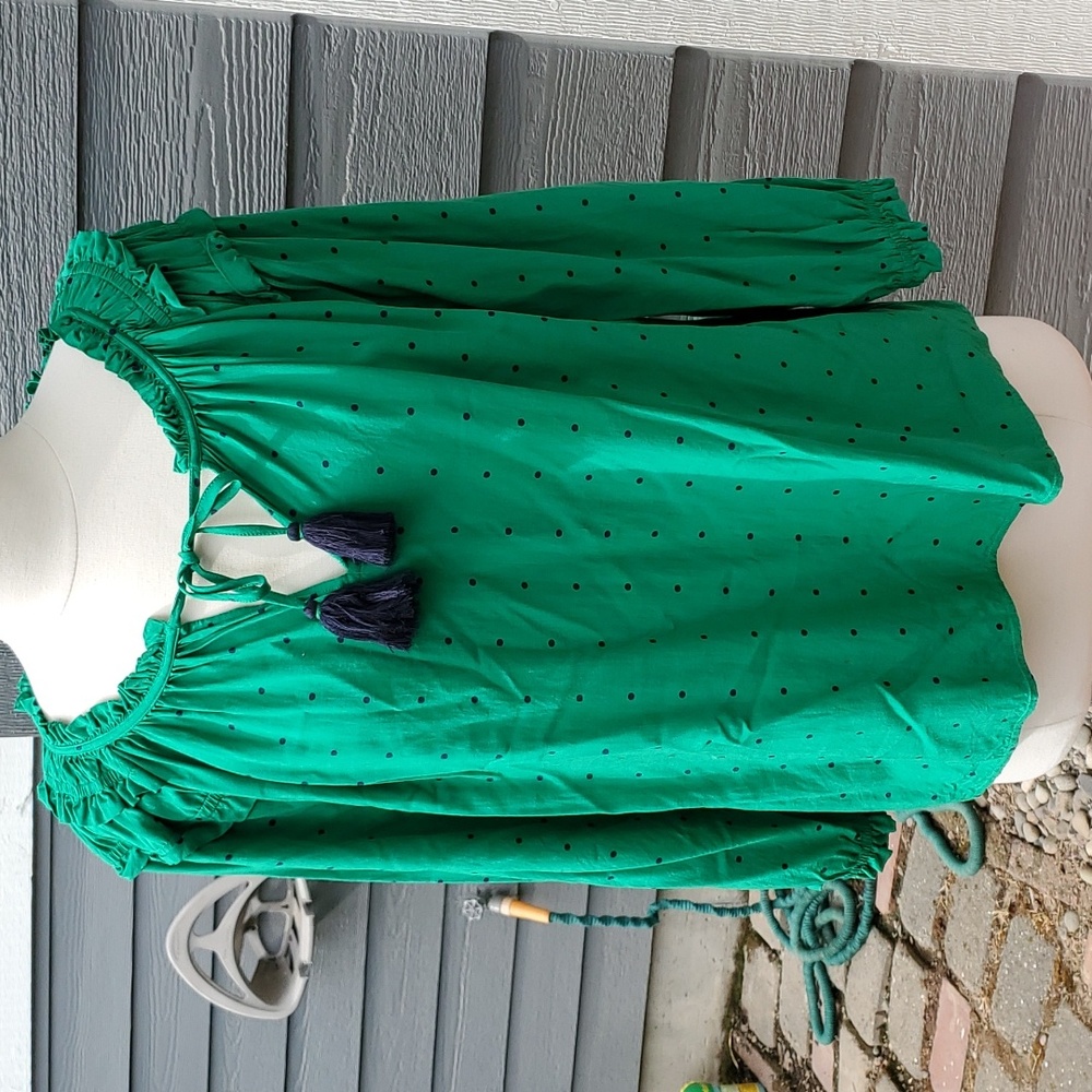 Green blouse
